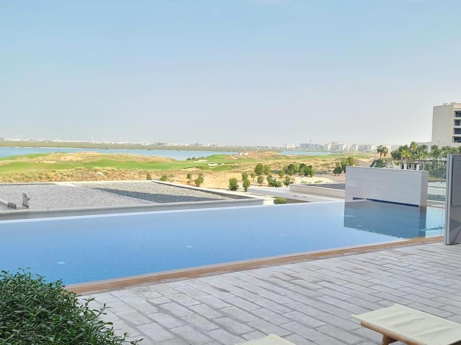 Luxury Apartment In Yas Island Abu Dzabi Kültér fotó