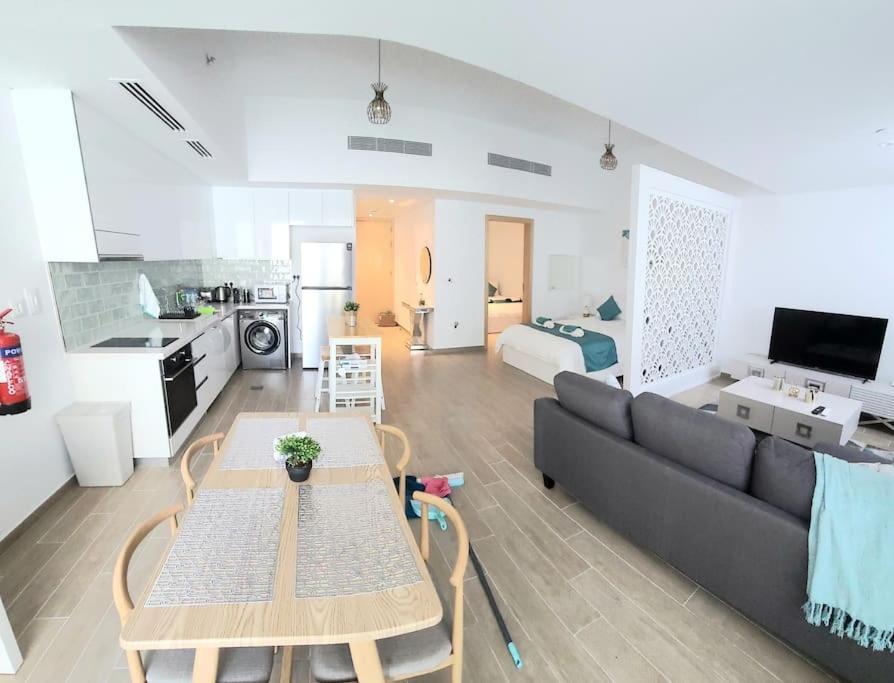 Luxury Apartment In Yas Island Abu Dzabi Kültér fotó
